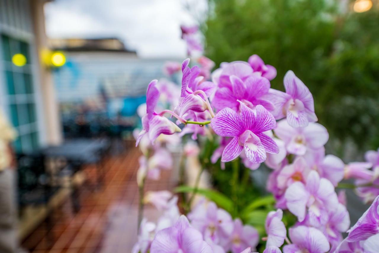 The Orchid House 153 Hotel Банкок Екстериор снимка
